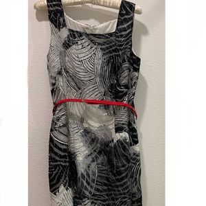 Cartise Size 10 Black and White Dress w/ Red Belt